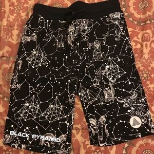 Black pyramid shorts